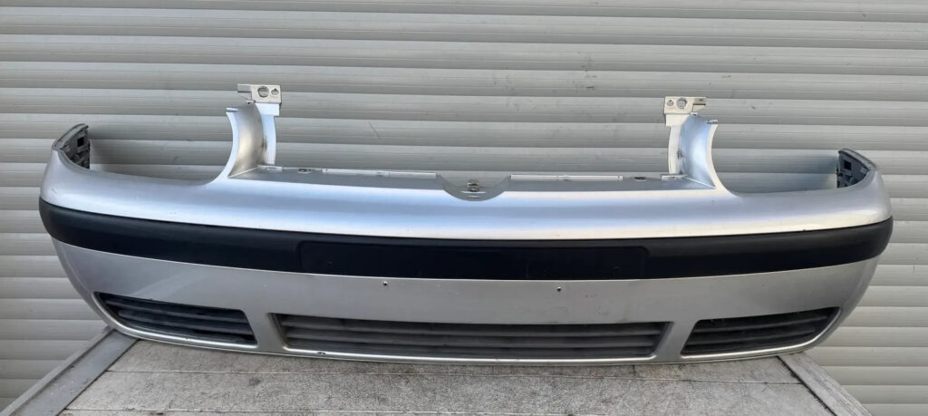 Volkswagen Golf IV / 1J Front Bumper Reflex Silver Metallic OEM 1J0807217C