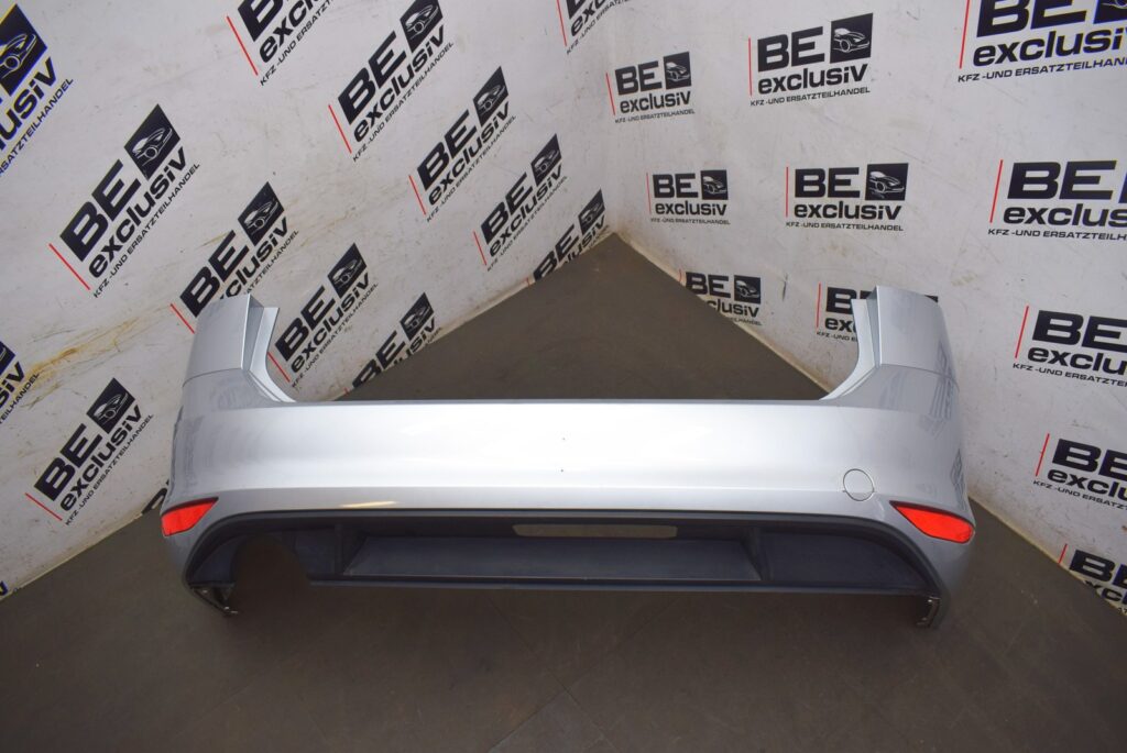 Volkswagen Golf Variant VII / BA5 Rear Bumper Reflex Silver Metallic OEM 5G9807417J