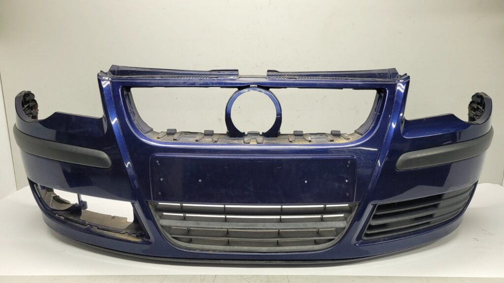 Volkswagen Polo 9N2 Front Bumper OEM 6Q0807221C