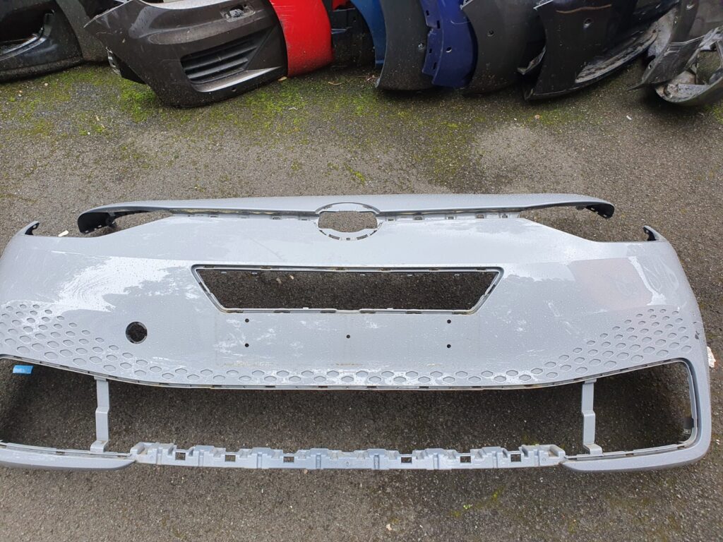 Volkswagen ID.3 E1 / 10A Front Bumper OEM 10A807221
