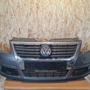 Volkswagen Passat B6 / 3C Front Bumper