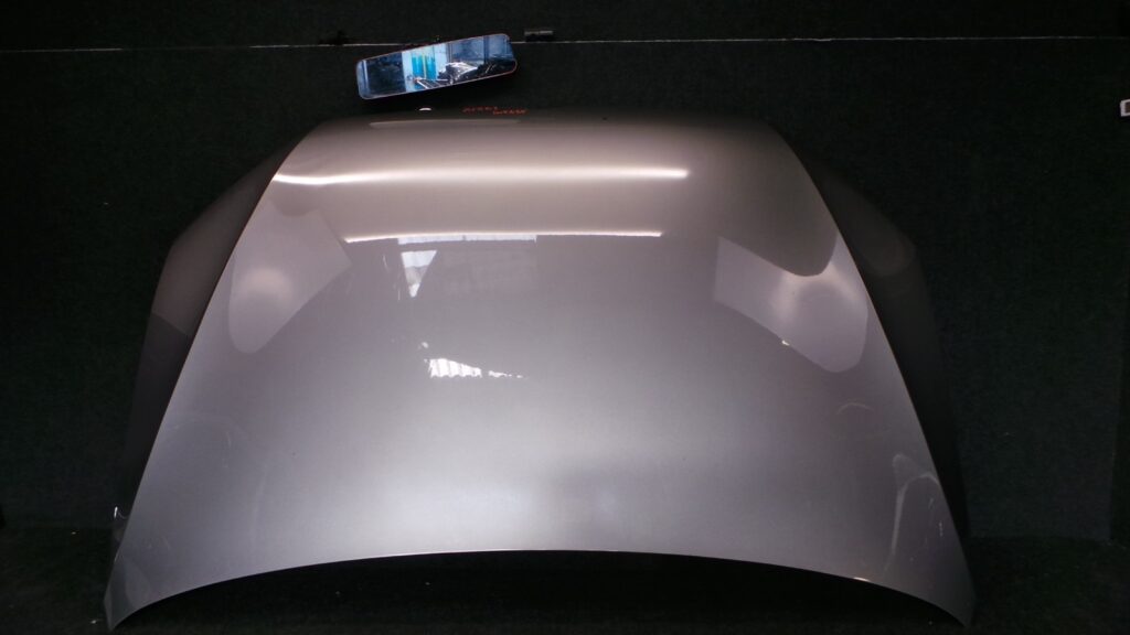 Volkswagen Golf Sportsvan Front Hood Grey