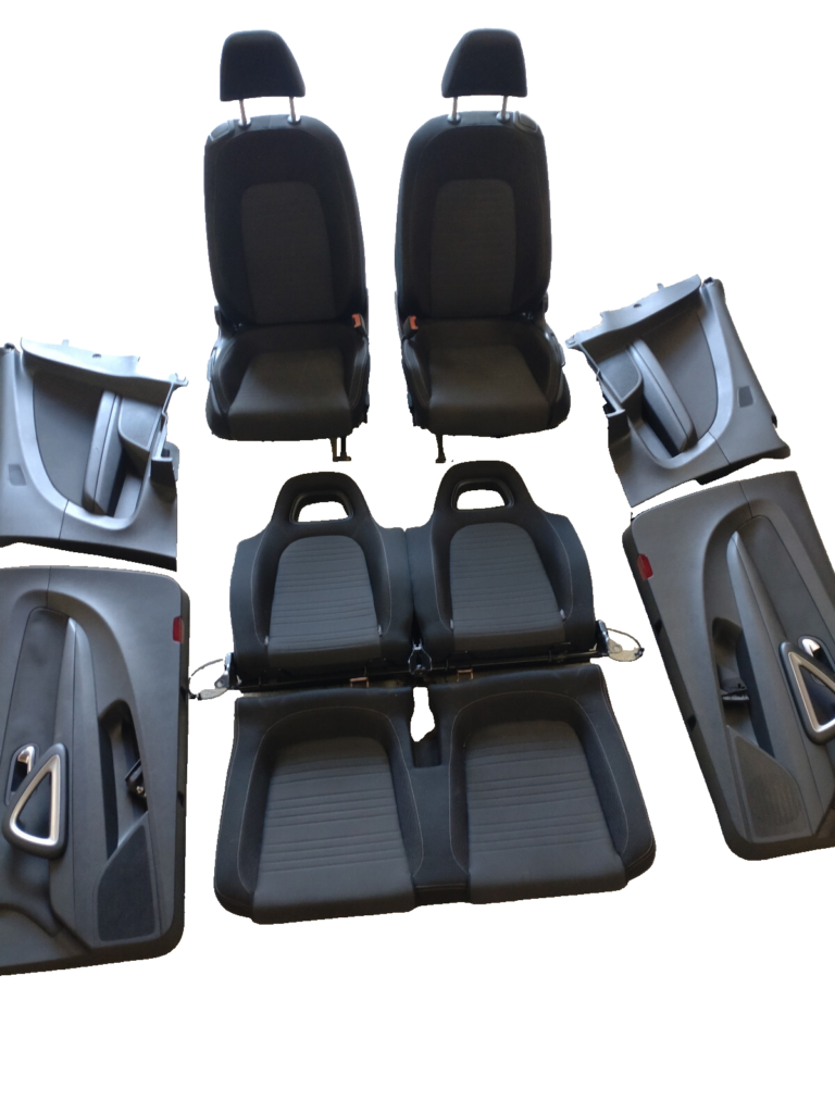 Volkswagen Scirocco III Left / Right Interior Trim and Seat Set Black