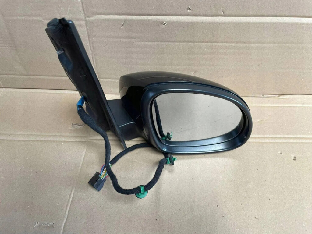 Volkswagen Sharan 7N Right Door Mirror White OEM 7N1857502H