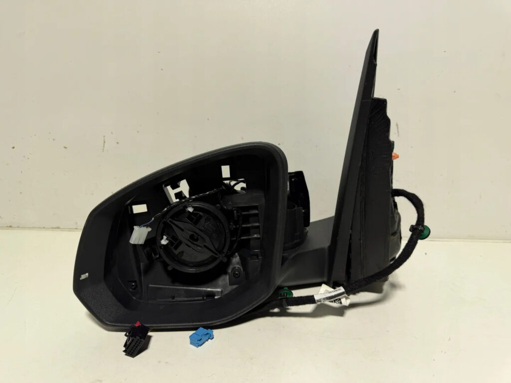 Volkswagen Multivan T7 Left Door Mirror OEM 7T0857501AQ