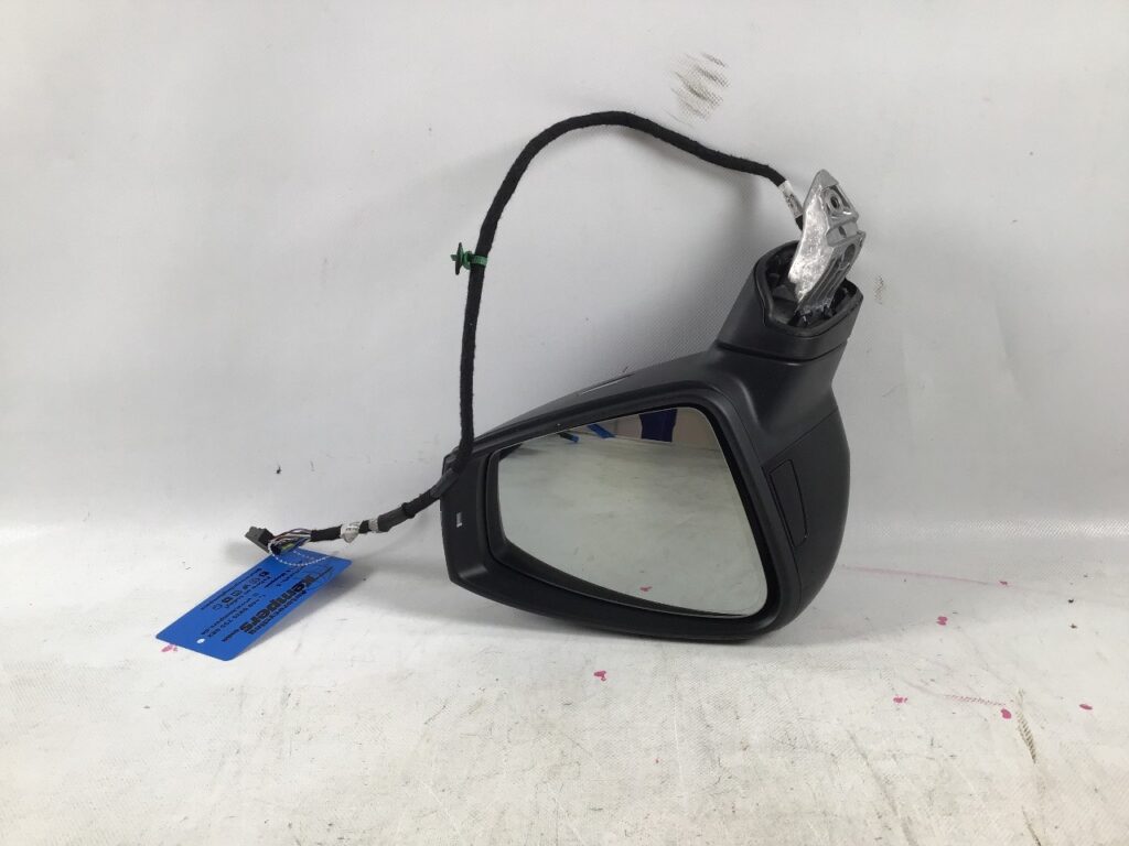 Volkswagen Touareg III / CR7 Right Door Mirror OEM 761857508N