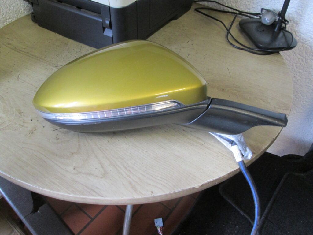 Volkswagen Golf VII Variant Right Door Mirror Turmeric Yellow OEM 5G1857508FH