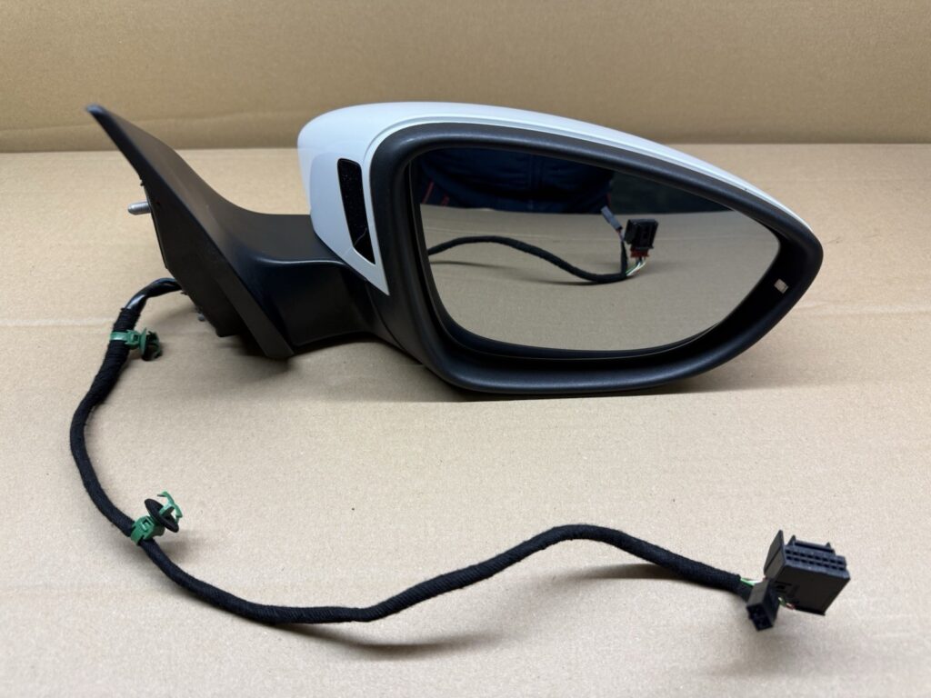 Volkswagen Passat CC Facelift Right Door Mirror OEM 3C8857934A