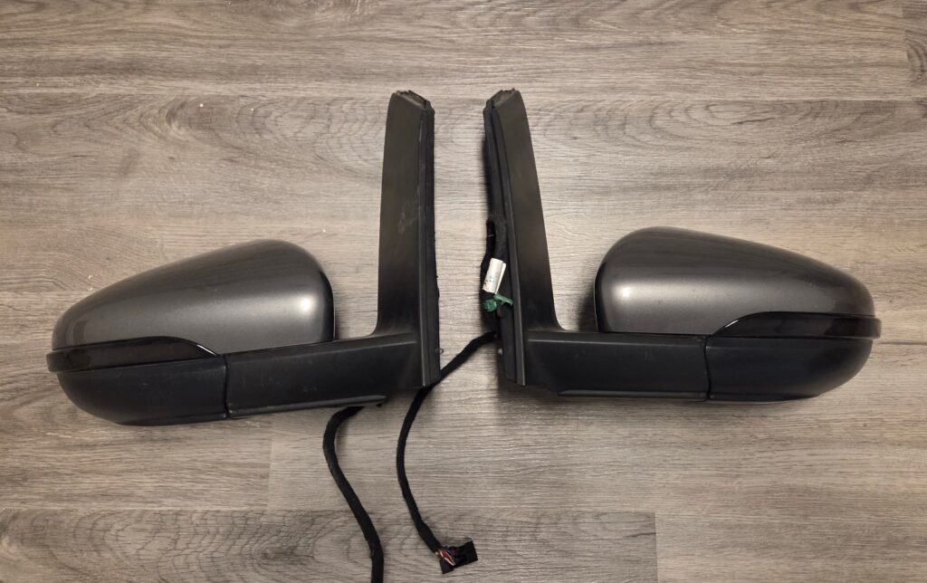Volkswagen Touran Left and Right Door Mirror Pair
